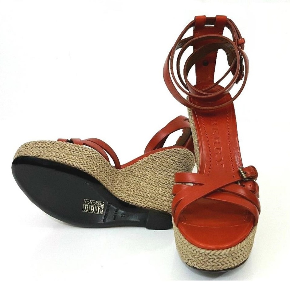 🔥NIB Burberry Devon Bridle Wedge Sandals Sz  US 9 - Picture 4 of 7